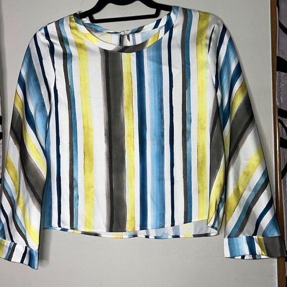 Zara Striped Long Sleeve Cropped Blouse Size Small - Picture 1 of 10